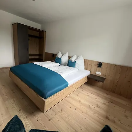 Studler-eck * Oberperfuss